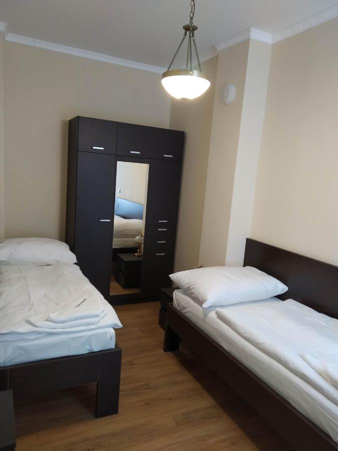 Rezidence Beethoven Apartamento KLV Exterior foto