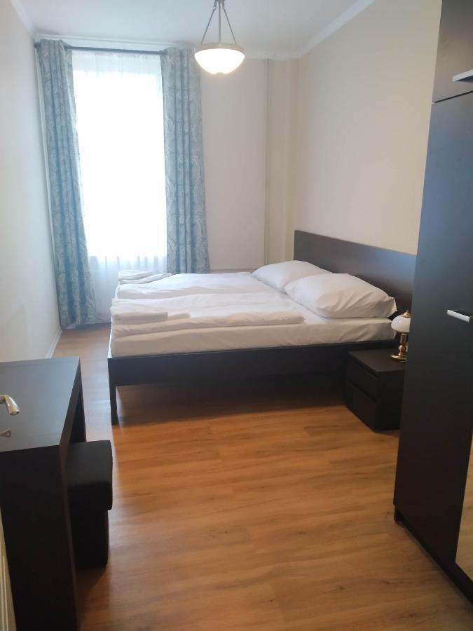 Rezidence Beethoven Apartamento KLV Exterior foto