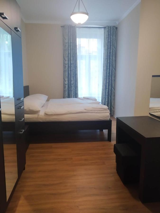 Rezidence Beethoven Apartamento KLV Exterior foto